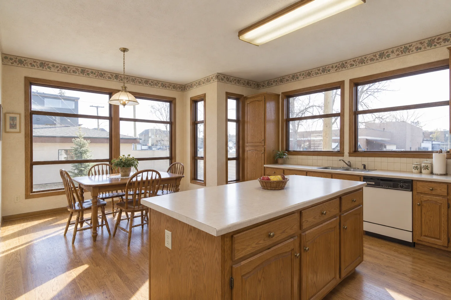 Kitchen before renovation
